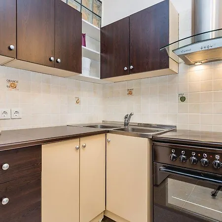 With Parking Space - 13976 Rijeka